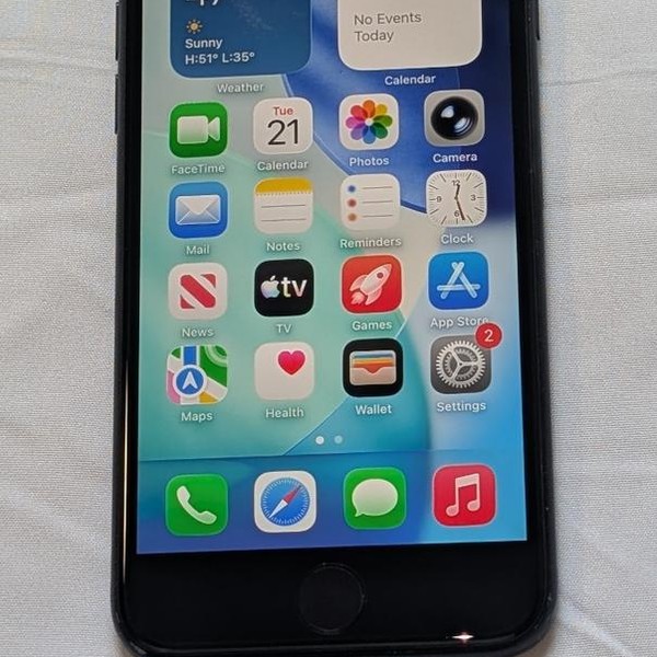 Apple iPhone SE 3rd Gen 2022 - Unlocked, 64 GB, Midnight, A2595