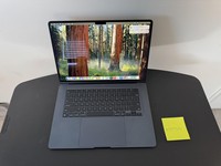 MacBook Air 2023 - 15"