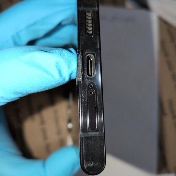 Samsung Galaxy S22 Ultra - Verizon, Black, 128 GB, 8 GB, SM-S908U