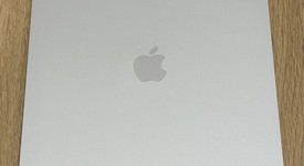 Mint
													Apple iPad Pro 12.9" 5th Gen 2021 - Unlocked, Silver, 128 GB, photo 6 of 6