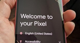 Mint
													Google Pixel 9a - Unlocked, Peony, 128 GB, 8 GB, photo 2 of 5