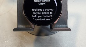 Mint
													Samsung Galaxy Watch4 - Unlocked, Gold, 40mm, photo 1 of 6