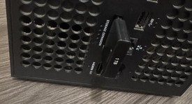 Good
													Xbox Series X (2020) - Black, 1 TB, standard, photo 5 of 5