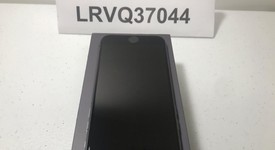 Good
													Apple iPhone 8 - Verizon, Gray, 64 GB, A1863, photo 4 of 11