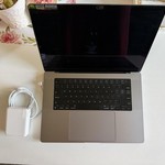 Mint MacBook Pro 2021 - 16 inch - 512 GB, Gray, 16 GB, Apple M1 Pro 10-core