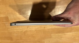 Good
													MacBook Air 2020 - 13" - I5, Silver, 256 GB, 8 GB, photo 1 of 14