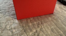 Mint
													OnePlus 13R - Unlocked, Nebula Noir, 256 GB, 12 GB, photo 4 of 28
