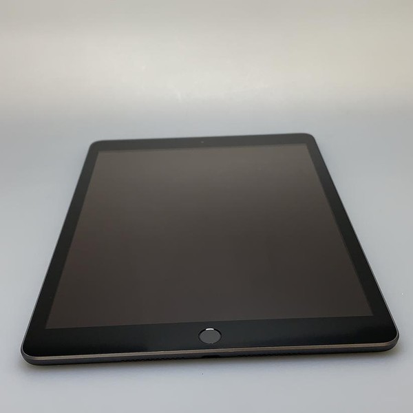 Apple iPad 7th Gen - Unlocked, 128 GB, Gray, A2198