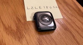 Mint
													Apple Watch Series 7 45mm - Green, A2474 - GPS, Aluminum, photo 4 of 8