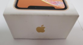 Mint
													Apple iPhone Xr - US Cellular, Yellow, 256 GB, A1984, photo 3 of 4