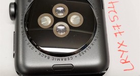 Good
													Apple Watch Series 3 42mm - Unlocked, Gray, A1861, Aluminum, photo 4 of 6