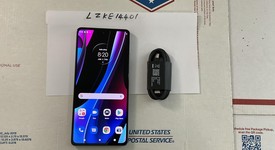 Mint
													Motorola Edge Plus (2022) - Unlocked, White, 512 GB, 8 GB, photo 4 of 7