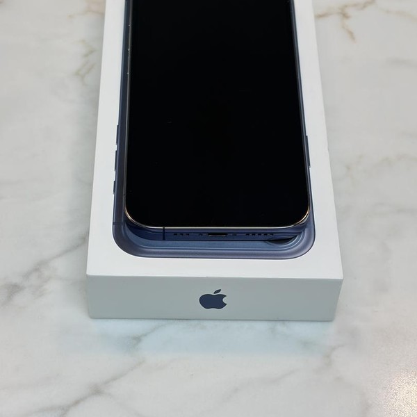 Apple iPhone 14 Pro - Unlocked, 128 GB, Purple, A2650