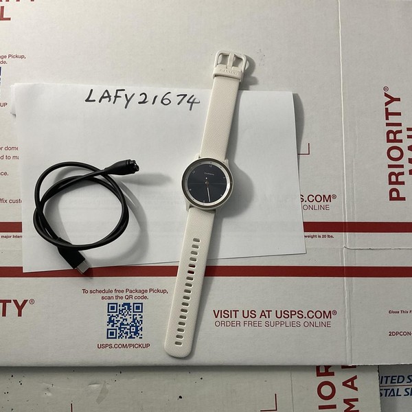 Garmin vivomove Sport - Ivory