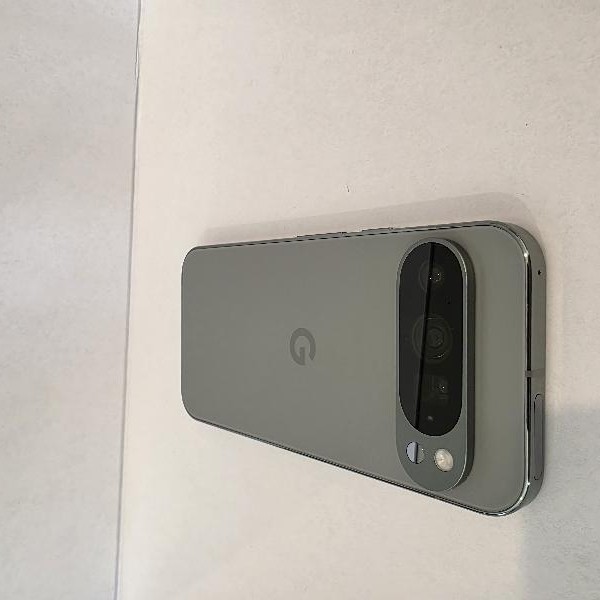 Google Pixel 9 Pro - Unlocked, 128 GB, Hazel, 16 GB, GR83Y