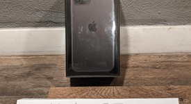 New
													Apple iPhone 11 Pro - Cricket, Gray, 64 GB, A2160, photo 4 of 4