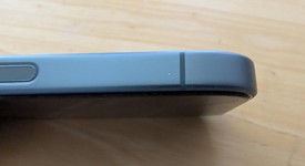 Good
													Apple iPhone 16 - Unlocked, Teal, 128 GB, A3081, photo 2 of 15