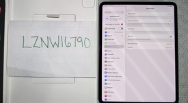 Mint
													Apple iPad Pro 13" (M4) 2024 - Unlocked, Black, 512 GB, 8 GB, A2926, Standard Glass, photo 1 of 9