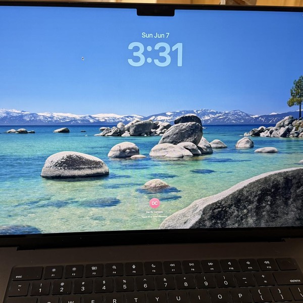 MacBook Pro 2024 - 16 inch - 1 TB, Space Black, 48 GB, Apple M4 Max 16-core