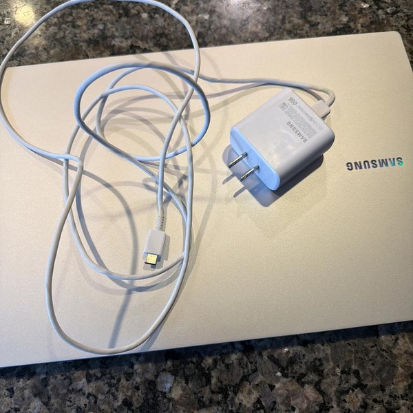 Samsung Galaxy Book4 - 512 GB, Silver, 16 GB, Intel Core 7