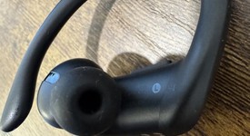 Used
													Beats Powerbeats Pro - Black, photo 5 of 17