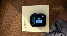 Mint
													Apple Watch Series 10 42mm - Verizon, Black, A3001 - Cellular, Aluminum, photo 2 of 9
