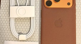 Mint
													Apple iPhone 17 Pro - Unlocked, Cosmic Orange, 256 GB, A3256, photo 2 of 24