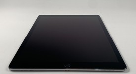 Good
													Apple iPad Pro 12.9" 2nd Gen 2017 - Wi-Fi, Gray, 64 GB, photo 4 of 7
