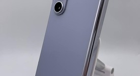 Good
													Samsung Galaxy Z Fold5 - Unlocked, Icy Blue, 512 GB, 12 GB, SM-F946U1, photo 4 of 9