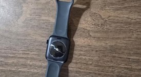 Good
													Apple Watch SE 2nd Gen 44mm - Unlocked, Midnight, A2727 - Cellular, Aluminum, photo 5 of 5