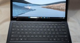 Good
													Microsoft Surface Laptop 3 - I5, Black, 256 GB, 8 GB, 13.5", photo 2 of 8