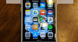 Good
													Apple iPhone 8 - Xfinity, Silver, 256 GB, A1863, photo 1 of 6