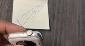 Good
													Apple Watch SE 2nd Gen 44mm - Starlight, A2723 - GPS, Aluminum, photo 2 of 3