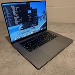 Good MacBook Pro 2021 - 16 inch - 512 GB, Gray, 32 GB, Apple M1 Pro 10-core