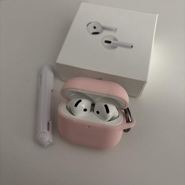 Apple AirPods (4th Gen) - Active Noise Cancellation