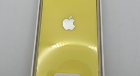 Mint
													Apple iPhone 14 - Unlocked, Yellow, 128 GB, A2649, photo 5 of 6