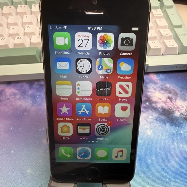 Apple iPhone 5S - Unlocked, 32 GB, Gray, A1533, GSM