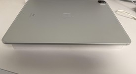 Good
													Apple iPad Pro 12.9" 4th Gen 2020 - Unlocked, Silver, 128 GB, A2069, photo 5 of 9