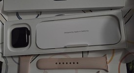 Good
													Apple Watch SE 2nd Gen 40mm - Midnight, A2722 - GPS, Aluminum, photo 1 of 8