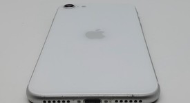 Good
													Apple iPhone SE 2nd Gen 2020 - Unlocked, White, 64 GB, A2275, photo 5 of 8