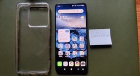 Good
													Xiaomi Redmi Note 13 Pro - Unlocked Non-US, Black, 256 GB, 8 GB, photo 4 of 4