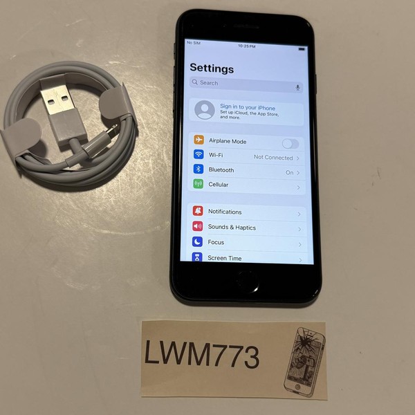 Apple iPhone SE 3rd Gen 2022 - Unlocked, 64 GB, Midnight, A2595