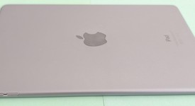 Good
													Apple iPad Air 2 - Wi-Fi, Gray, 32 GB, photo 5 of 9