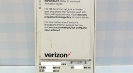 New
													Apple iPhone SE 3rd Gen 2022 - Verizon, Midnight, 64 GB, A2595, photo 2 of 5