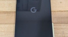 Good
													Google Pixel 9 - Unlocked, Obsidian, 128 GB, 12 GB, G2YBB, photo 3 of 8