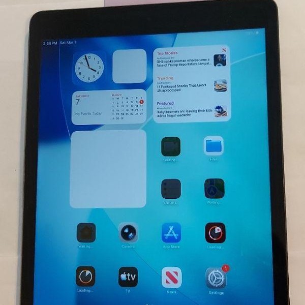 Apple iPad 9th Gen - Unlocked, 64 GB, Gray, A2603