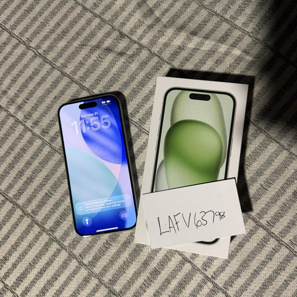 Apple iPhone 15 - Unlocked, 128 GB, Green, A2846