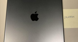 Good
													Apple iPad Pro 12.9" 2nd Gen 2017 - Unlocked, Gray, 256 GB, photo 2 of 5