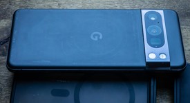 Good
													Google Pixel 8 Pro - Verizon, Obsidian, 128 GB, 12 GB, G1MNW, mmWave 5G, photo 4 of 13