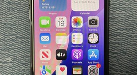 Good
													Apple iPhone SE 3rd Gen 2022 - Unlocked, Midnight, 64 GB, A2595, photo 5 of 9